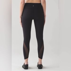 Lululemon featherlight tight black size 4